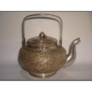 Kendi Air Bunga Daun Kemir